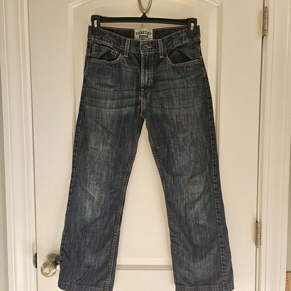 SIGNATURE by LEVI STRAUSS & CO‎   Bootcut FIt Jeans-Size 18 REG, Med Wash Youth - Picture 1 of 11
